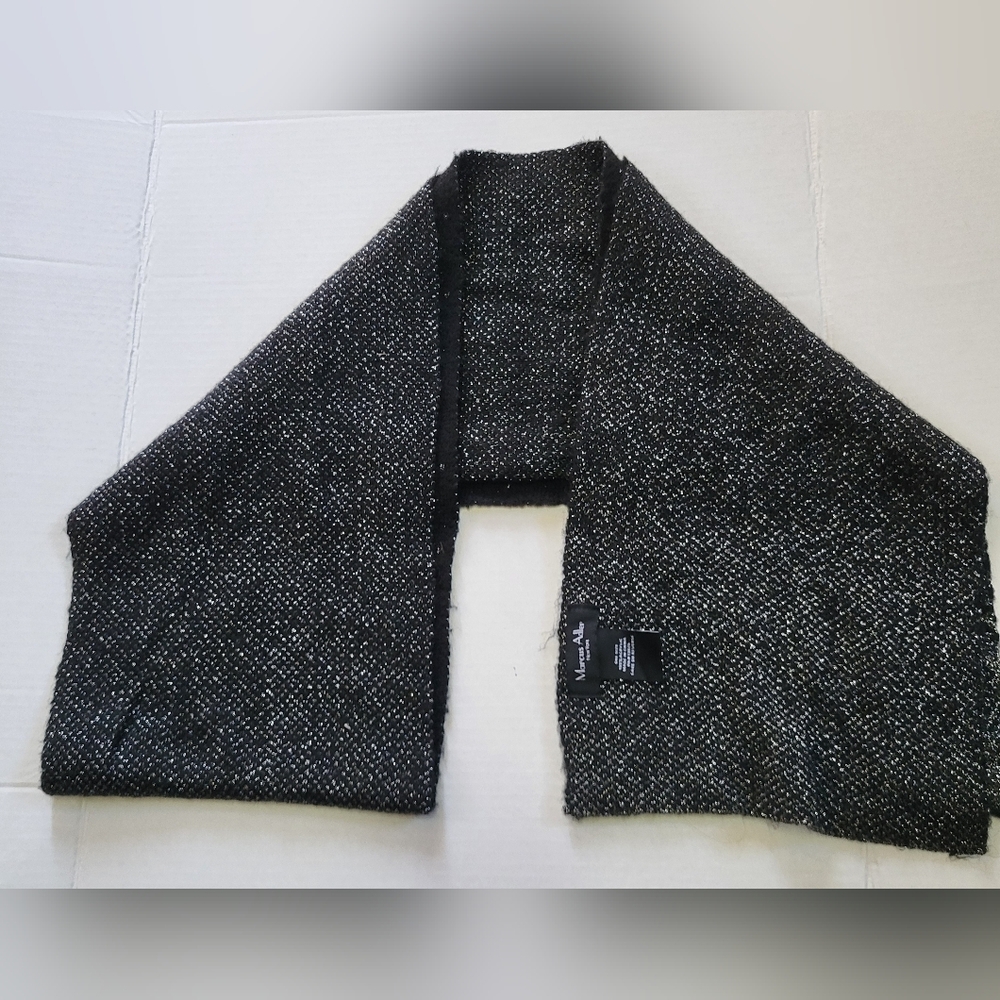 Marcus Adler N.Y. Acrylic Winter Scarf Black & Silver 80x10